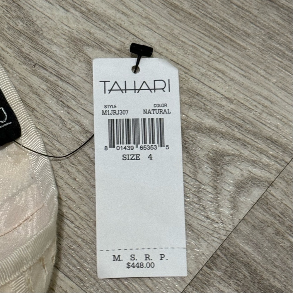 NEW WITH TAGS TAHARI COLLECTION $448 Cream Eyelet Lace Cotton Pleated Skirt SZ 4 - Picture 4 of 14
